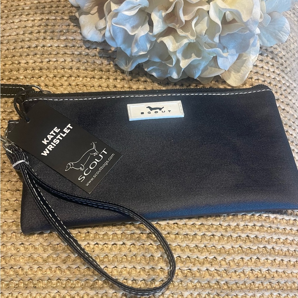 NWT! Scout Wristlet